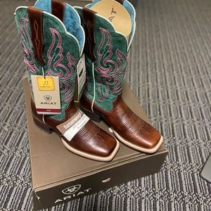 New Ariat Boots